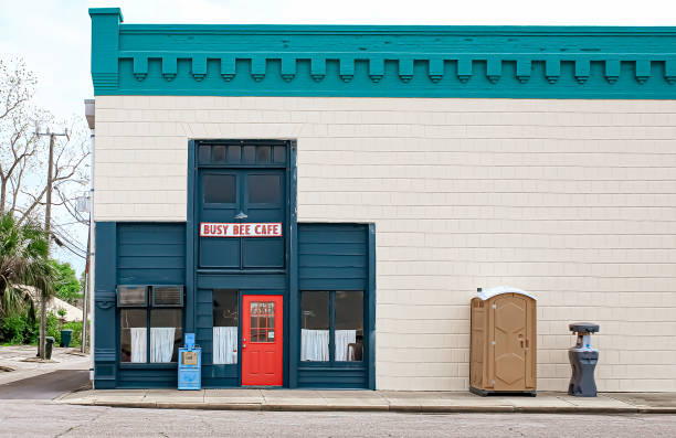 Affordable portable toilet rental in South Dos Palos, CA